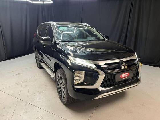 MITSUBISHI PAJERO SPORT 2.4 16V MIVEC TURBO DIESEL LEGEND AWD AUTOMÁTICO